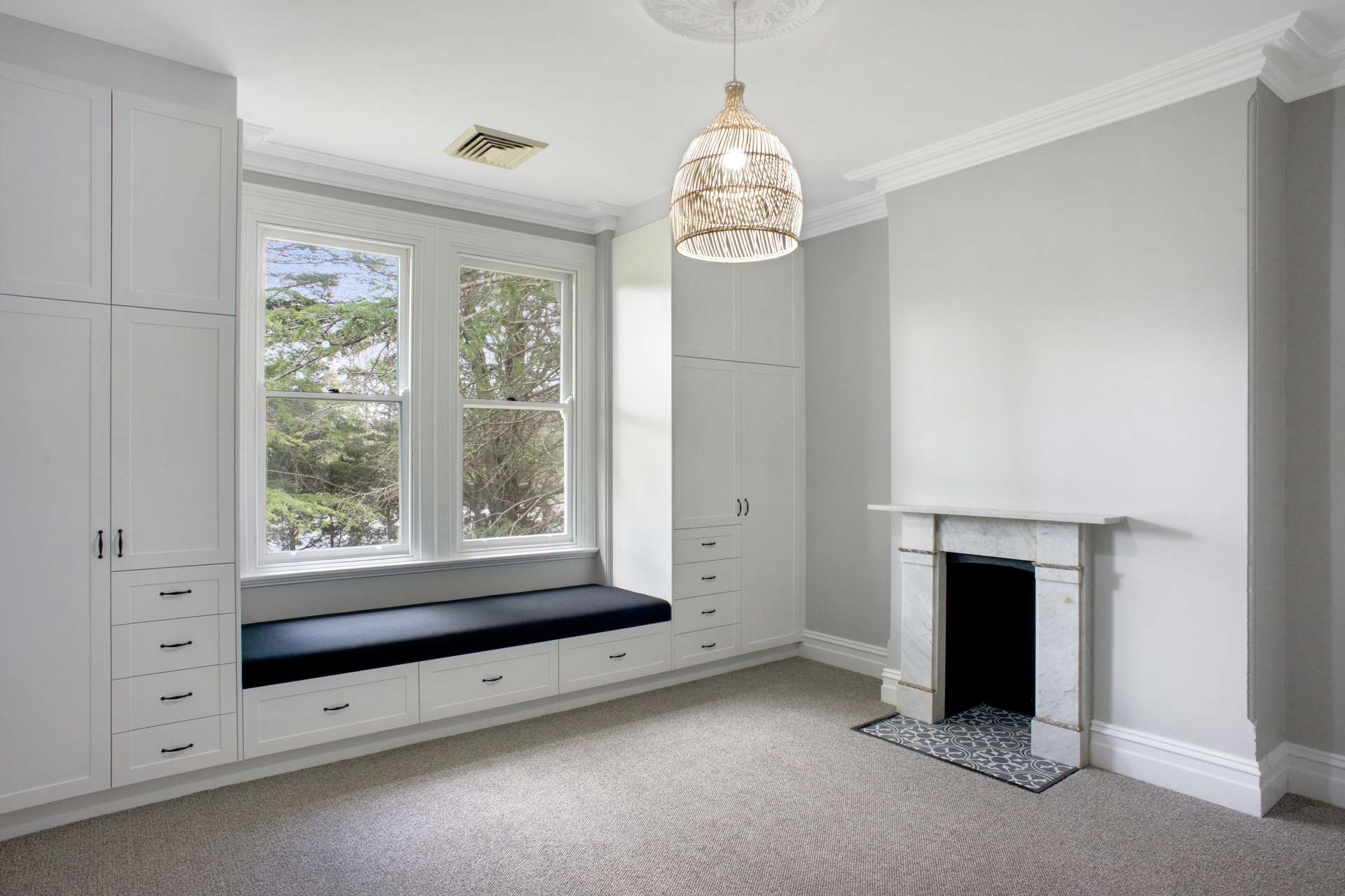 371 Great Western Highway, Springwood, NSW 2777 AUS