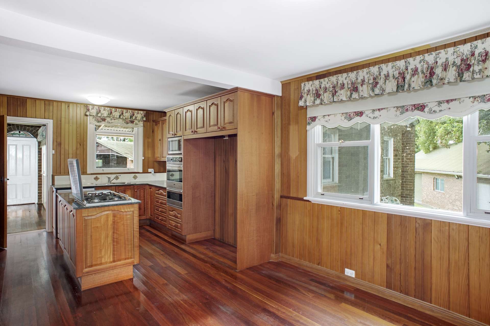 371 Great Western Highway, Springwood, NSW 2777 AUS