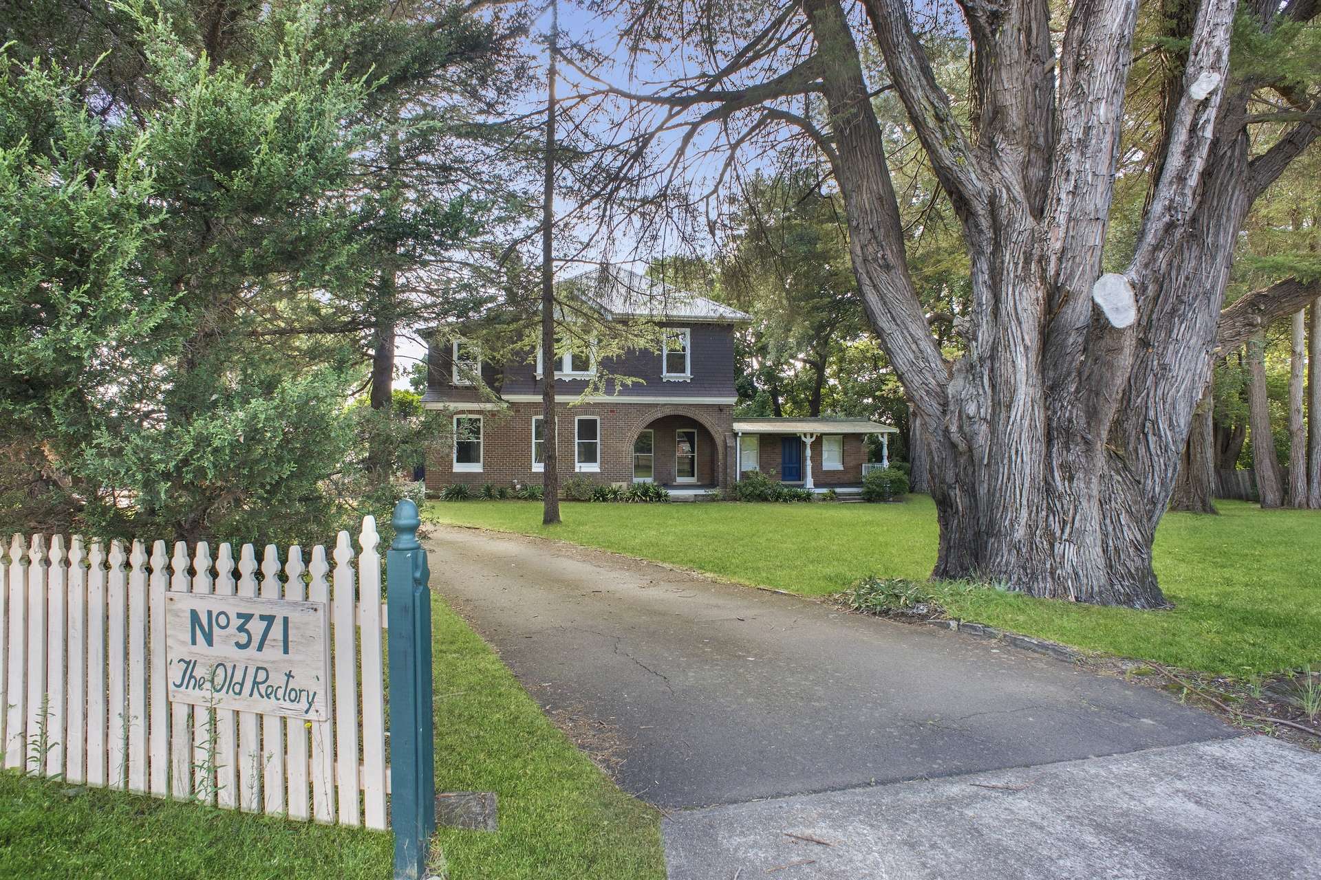 371 Great Western Highway, Springwood, NSW 2777 AUS