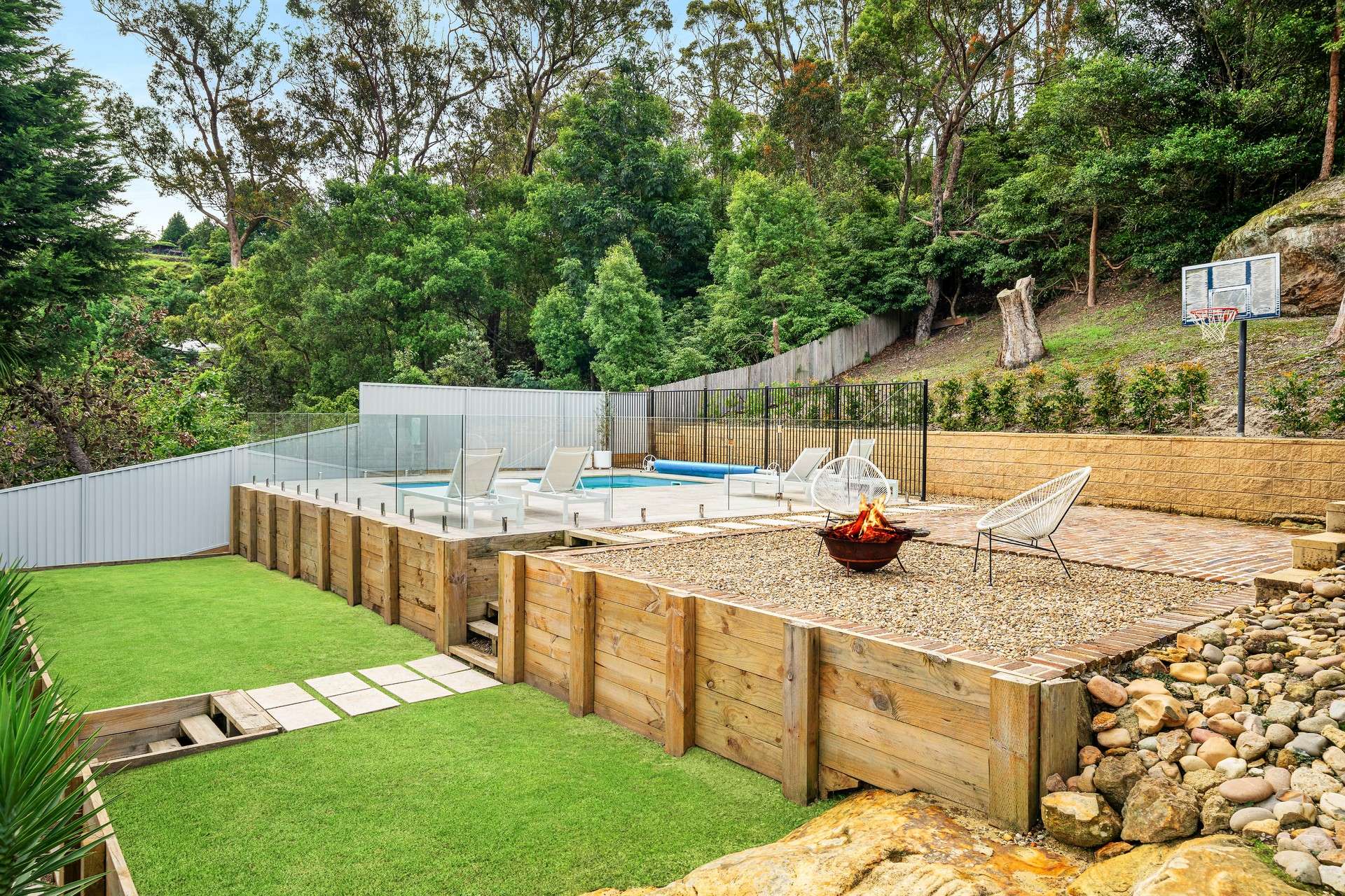 7 Lyons Place, Hazelbrook, NSW 2779 AUS