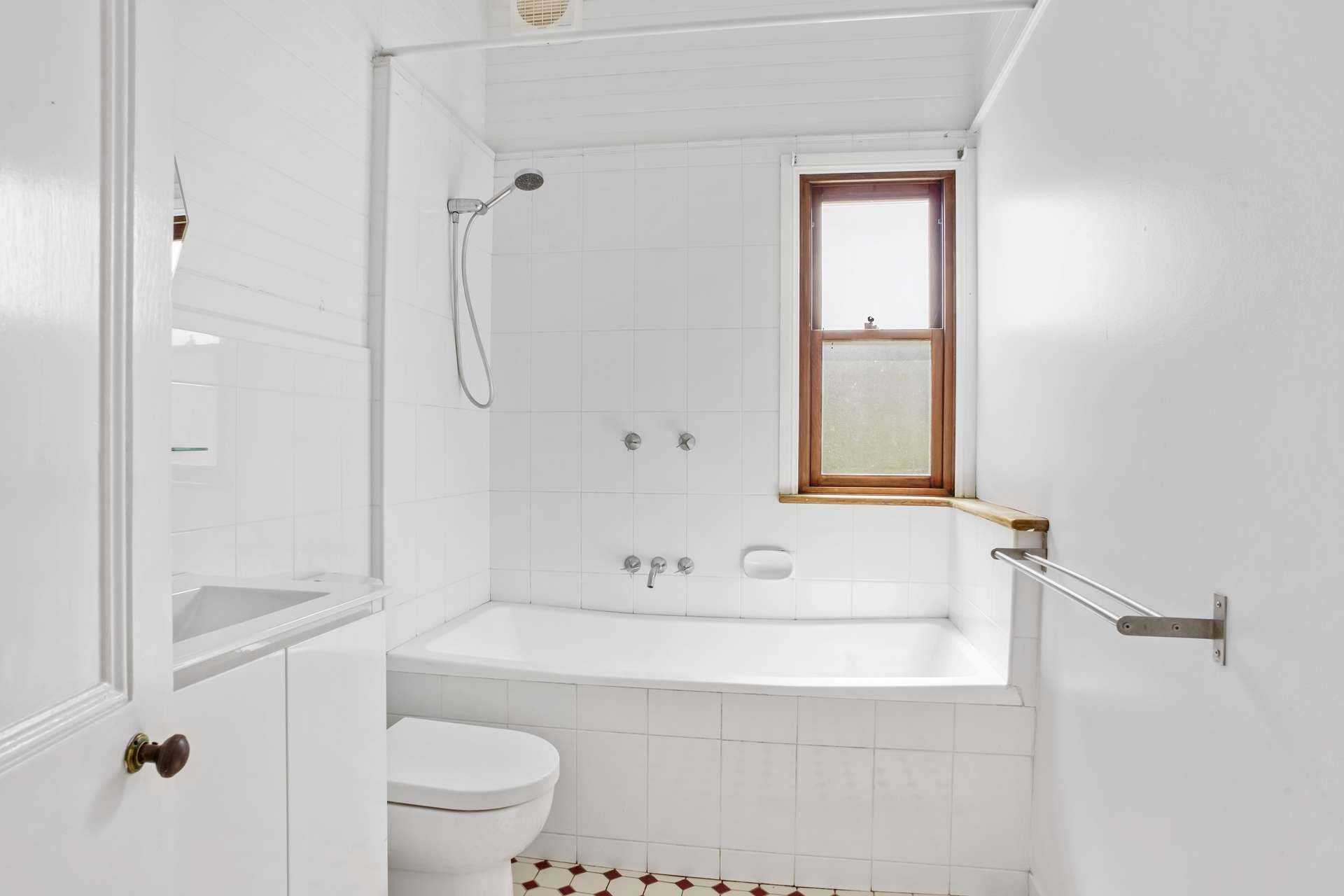 13 Wilson Street, Katoomba, NSW 2780 AUS