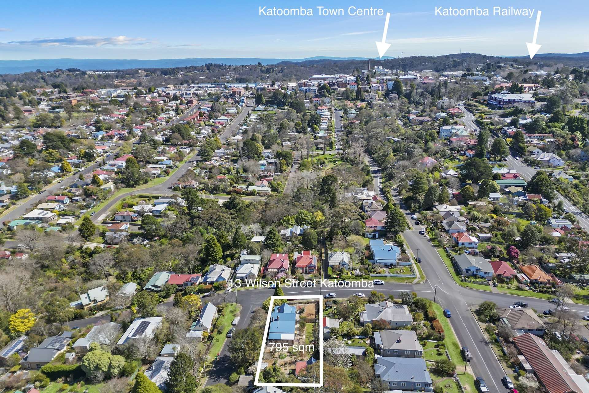 13 Wilson Street, Katoomba, NSW 2780 AUS