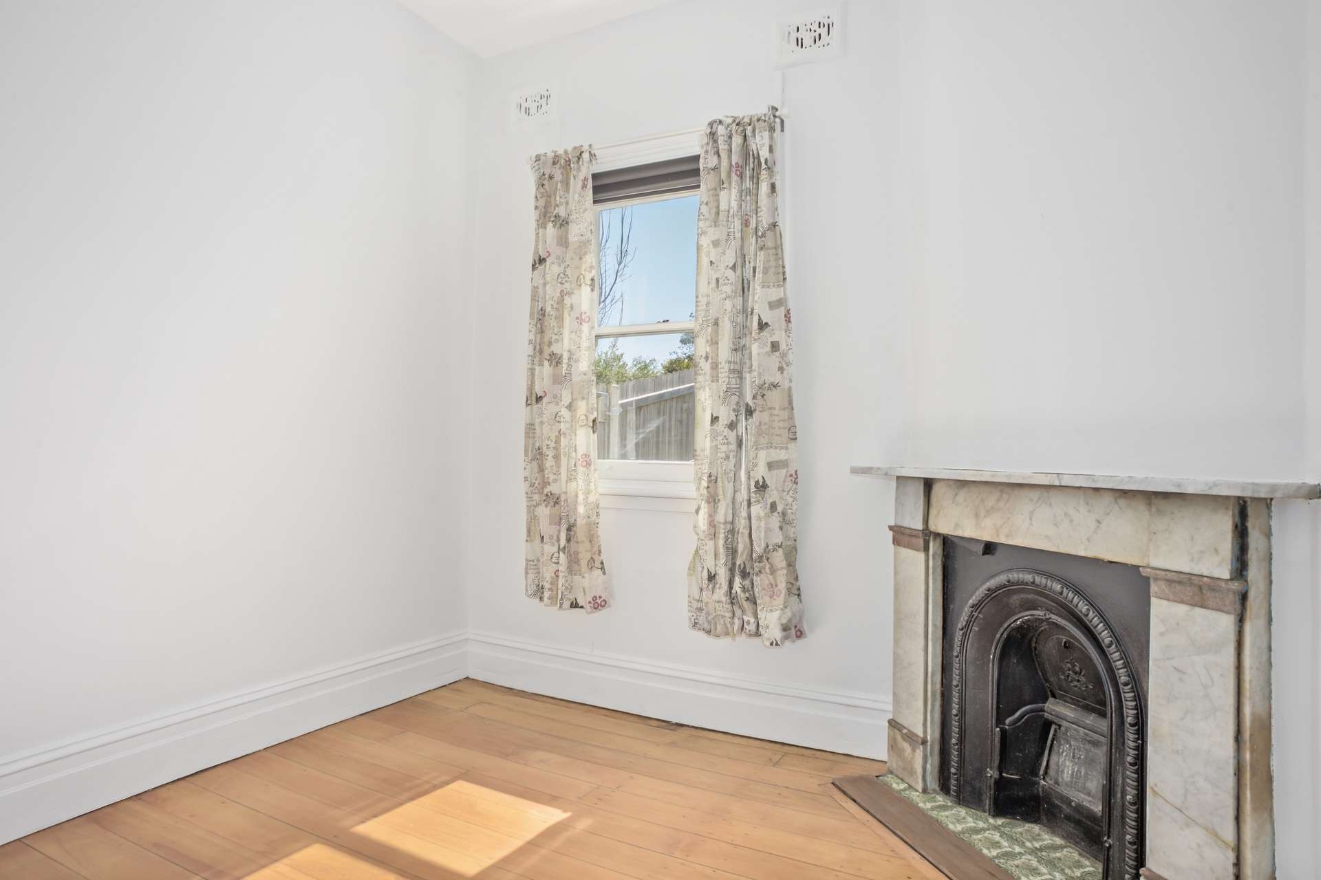 13 Wilson Street, Katoomba, NSW 2780 AUS