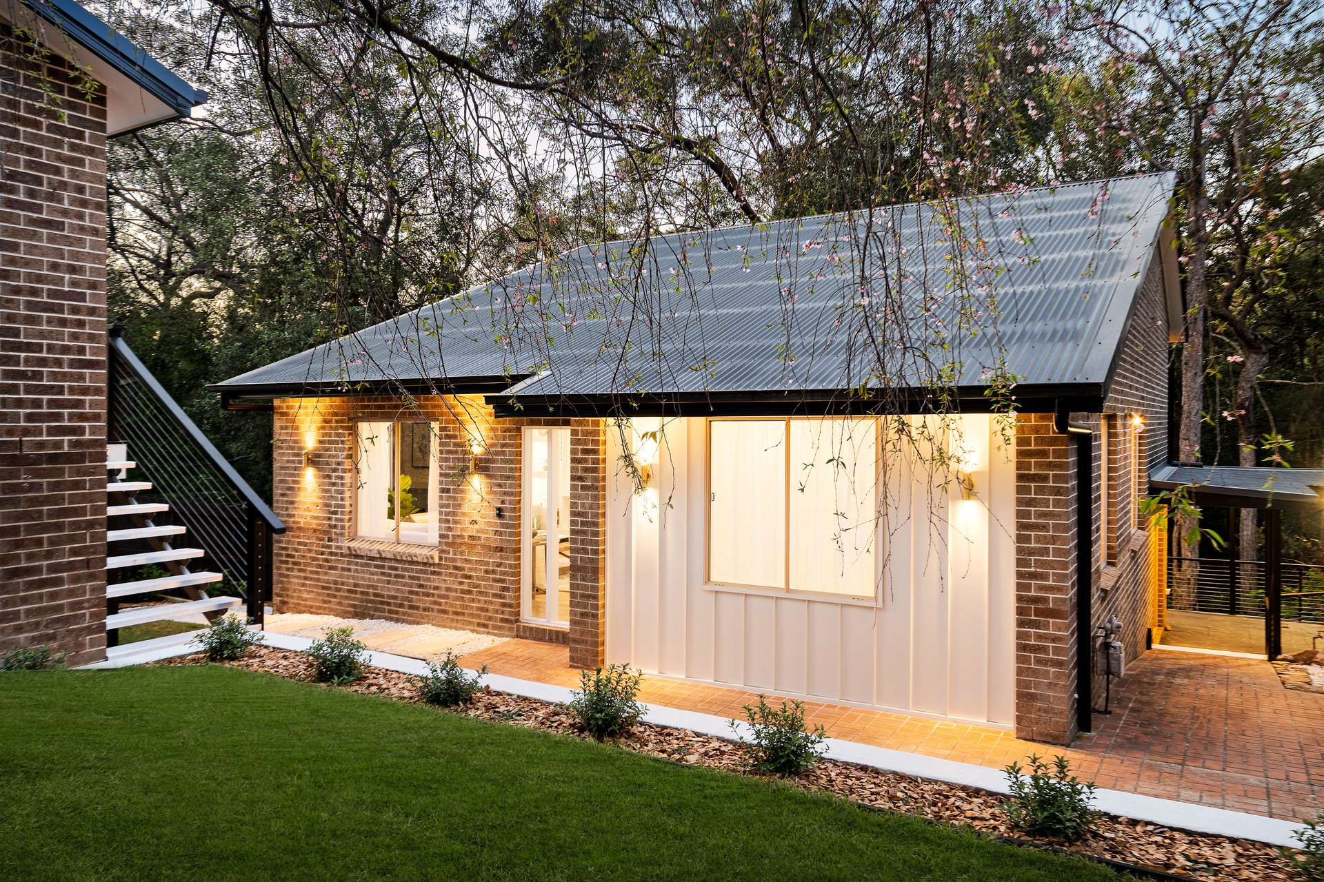 11 Red-Crowned Court, Winmalee, NSW 2777 AUS