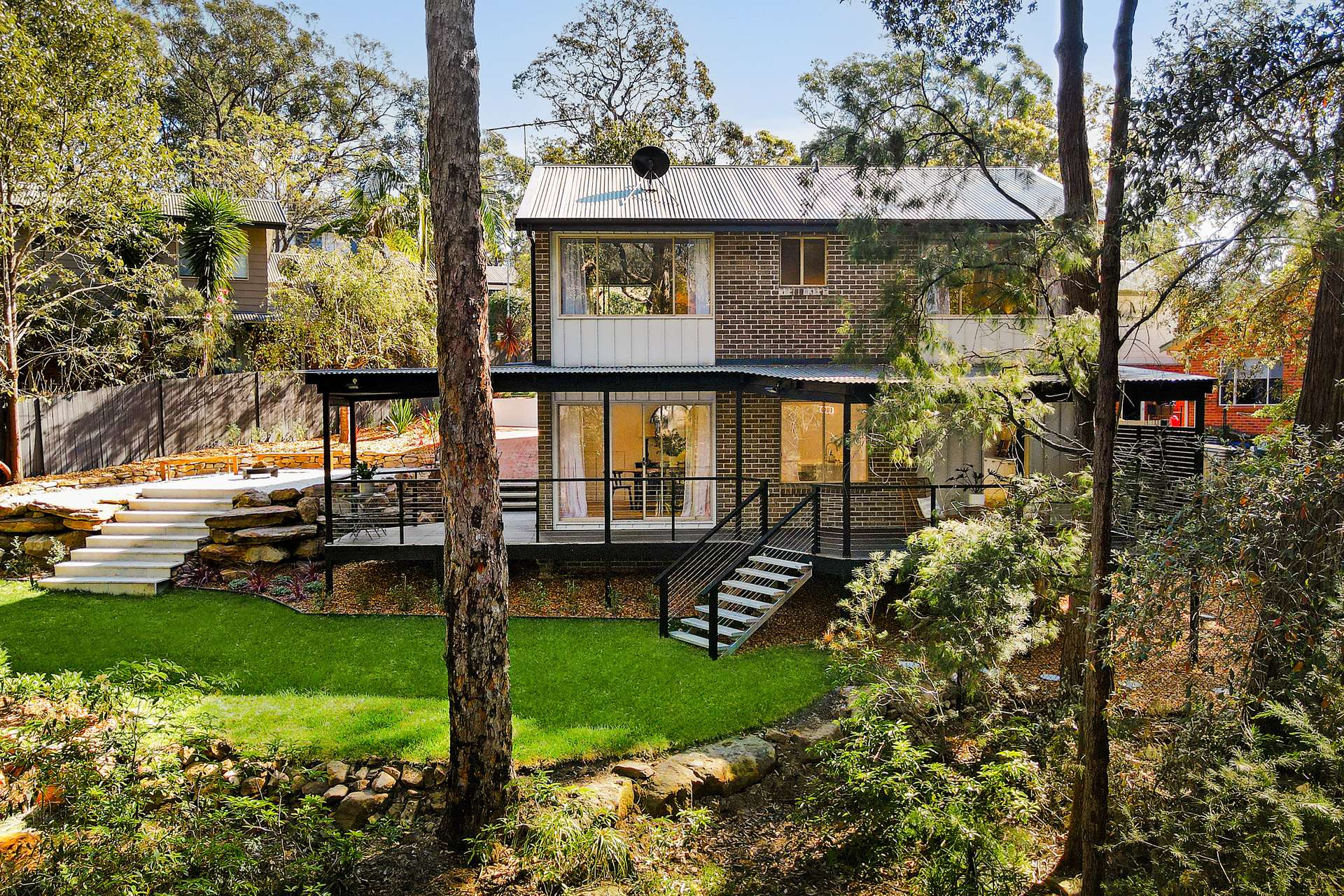 11 Red-Crowned Court, Winmalee, NSW 2777 AUS