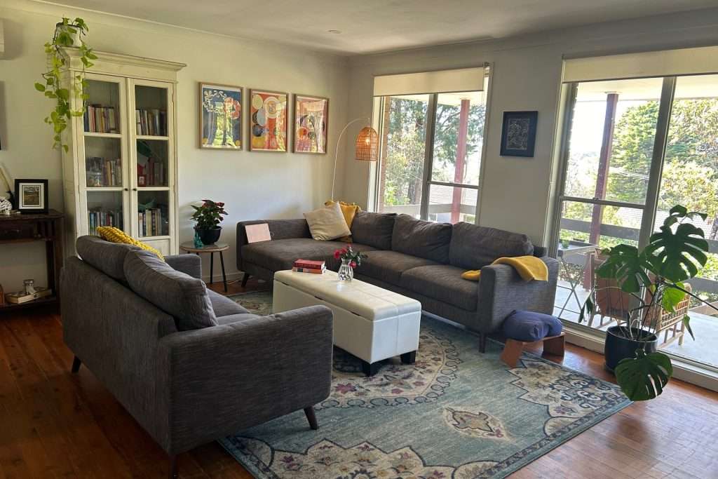 19 Hazel Avenue, Hazelbrook, NSW 2779 AUS