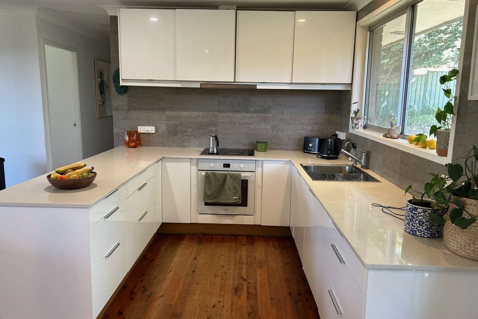 19 Hazel Avenue, Hazelbrook, NSW 2779 AUS