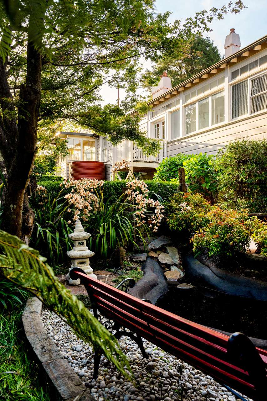 2 Abbotsford Road, Katoomba, NSW 2780 AUS