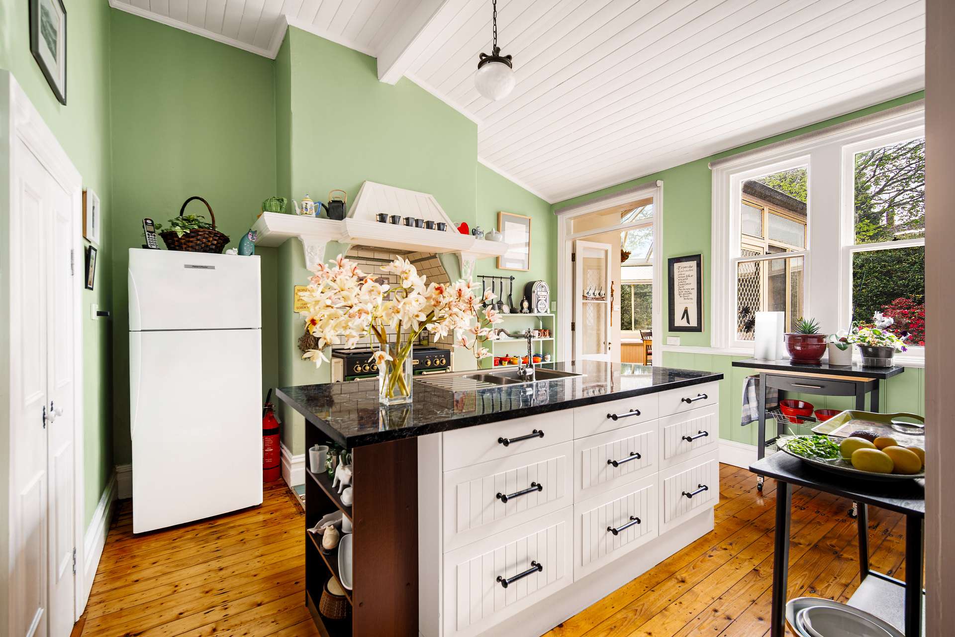 2 Abbotsford Road, Katoomba, NSW 2780 AUS