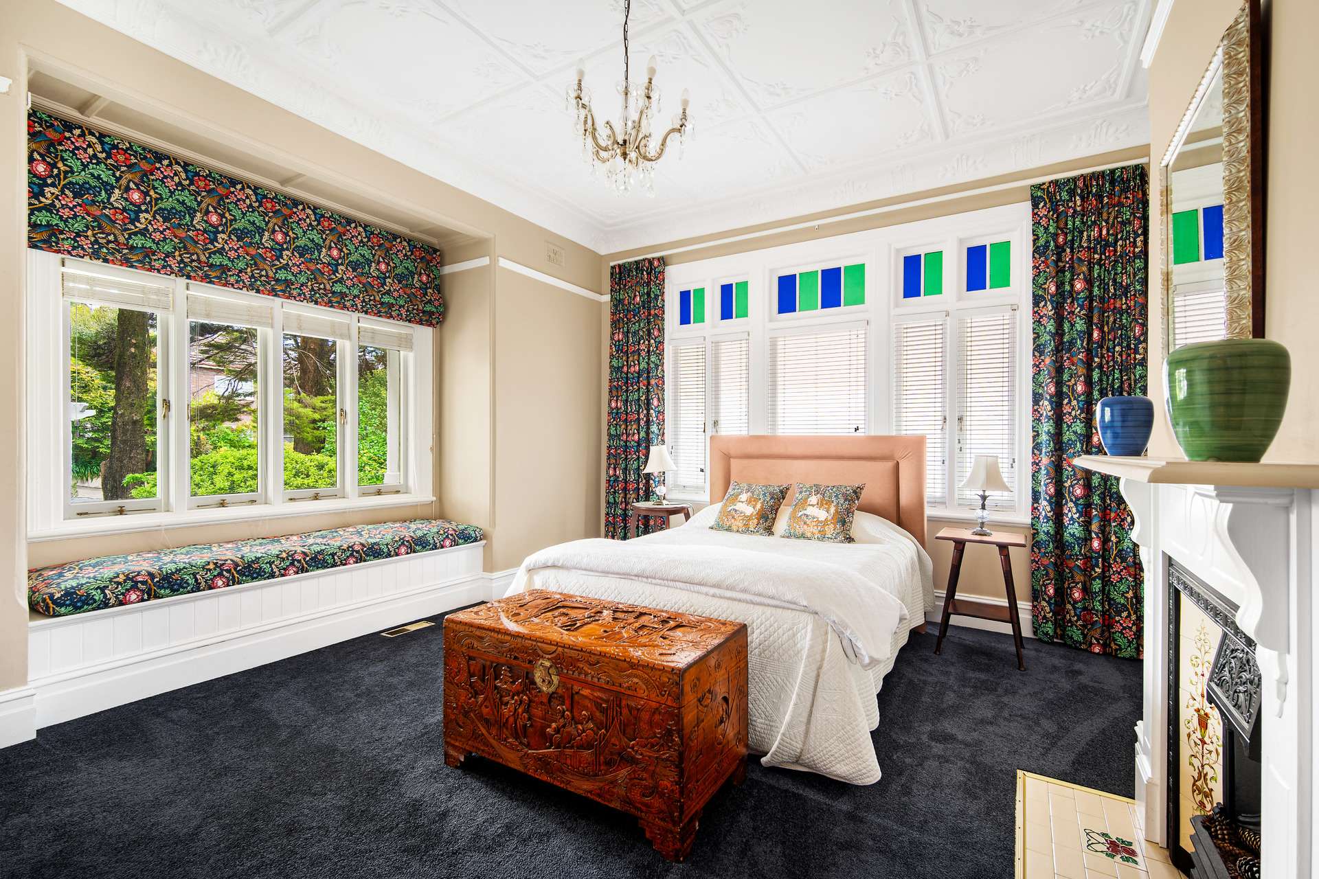 2 Abbotsford Road, Katoomba, NSW 2780 AUS