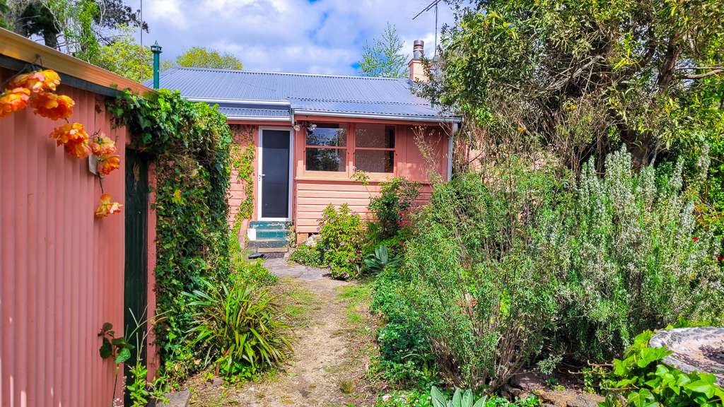 52 Sixth Avenue, Katoomba, NSW 2780 AUS