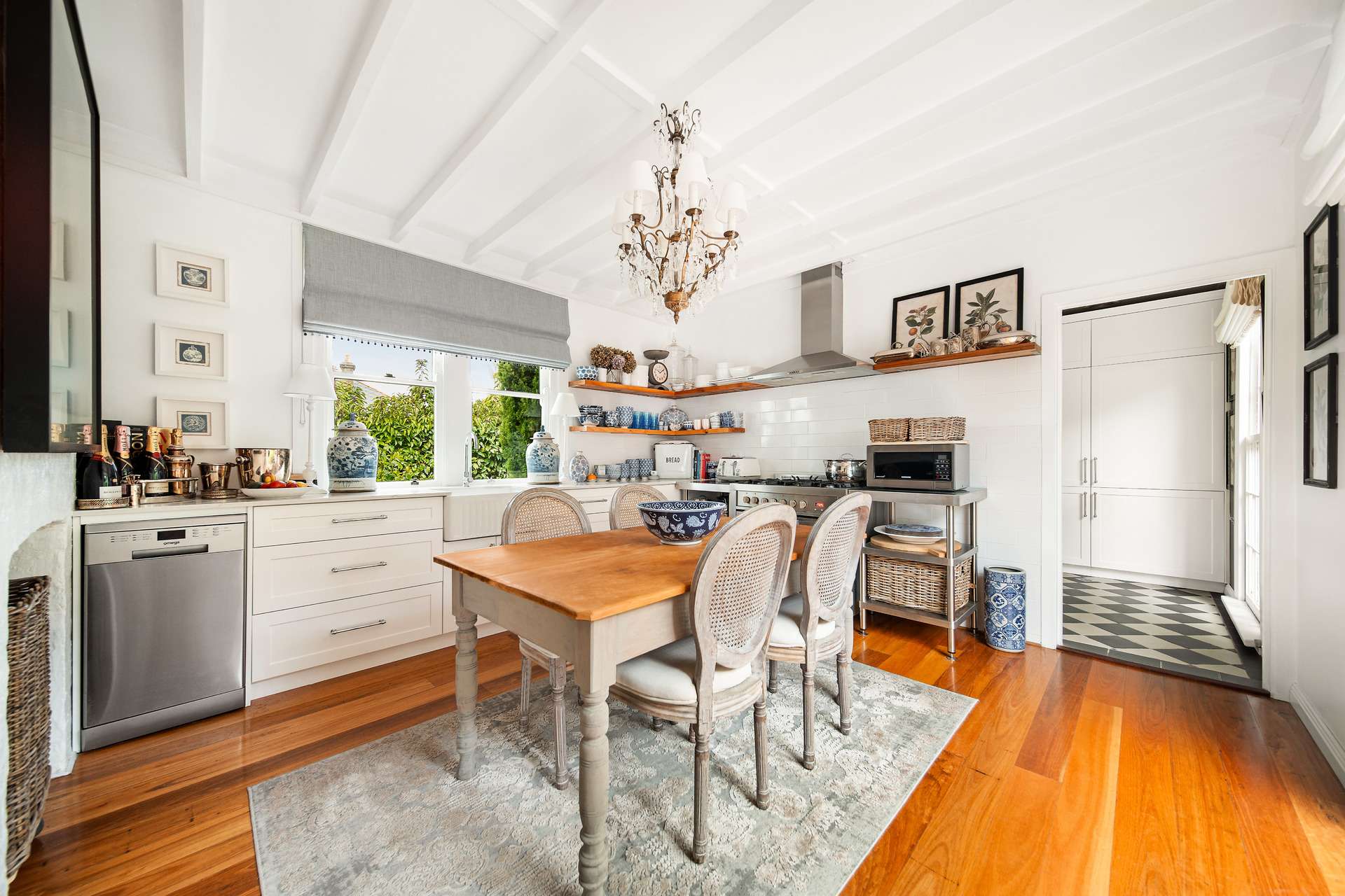 214 Bathurst Road, Katoomba, NSW 2780 AUS