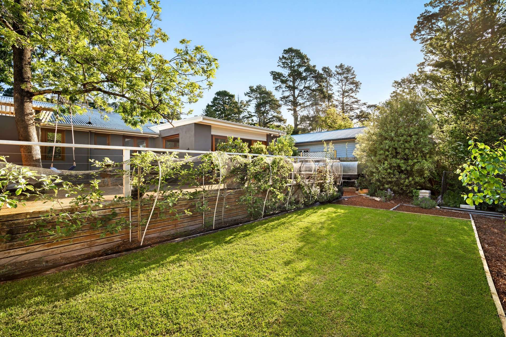 39 Fletcher Street, Wentworth Falls, NSW 2782 AUS