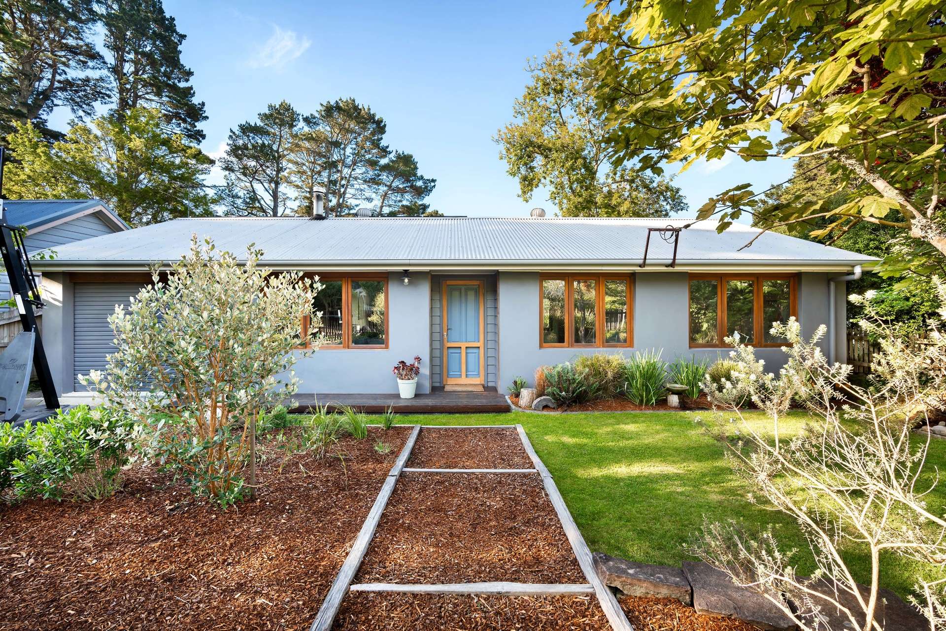 39 Fletcher Street, Wentworth Falls, NSW 2782 AUS