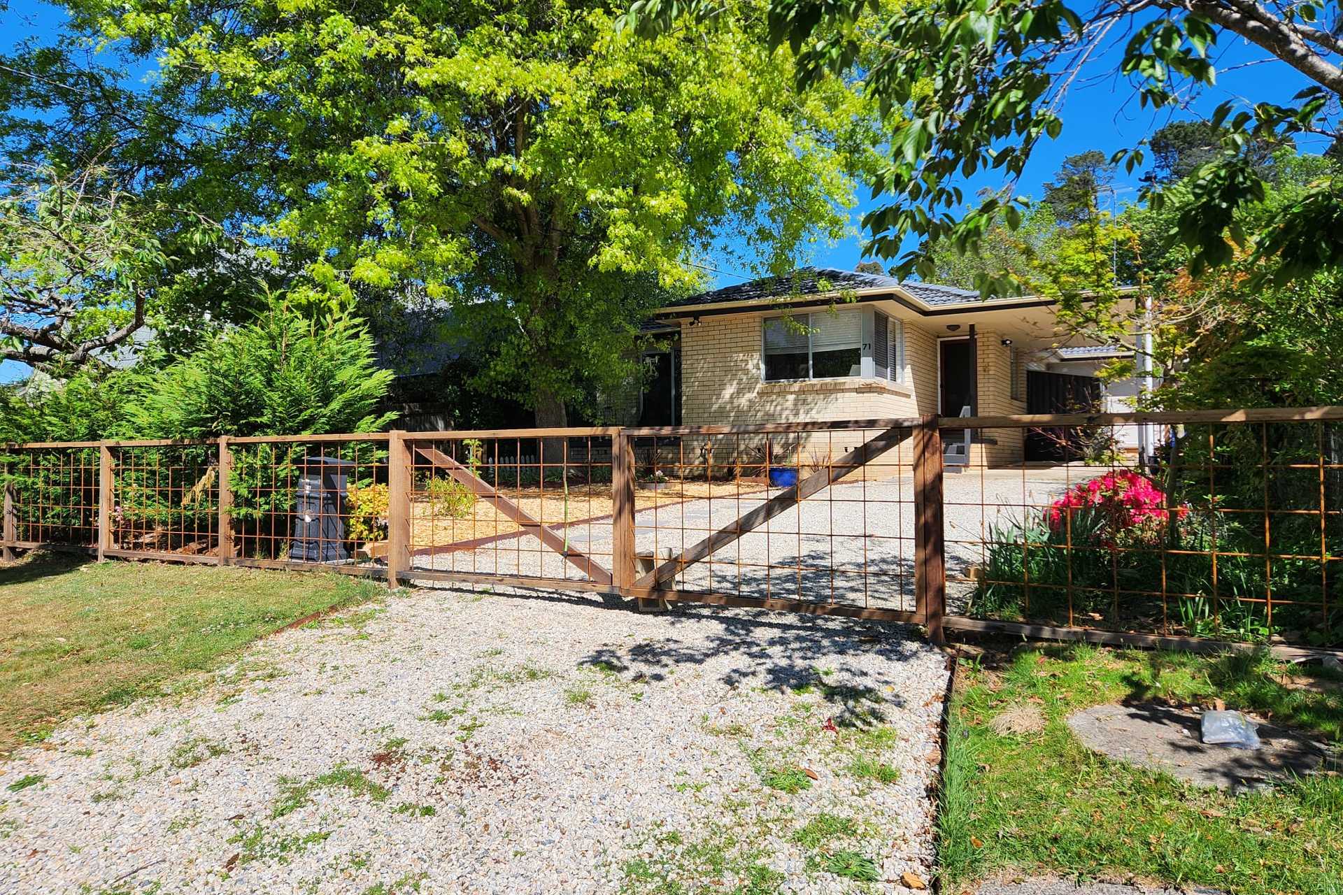 71 Pritchard Street, Wentworth Falls, NSW 2782 AUS