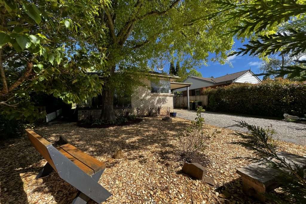 71 Pritchard Street, Wentworth Falls, NSW 2782 AUS