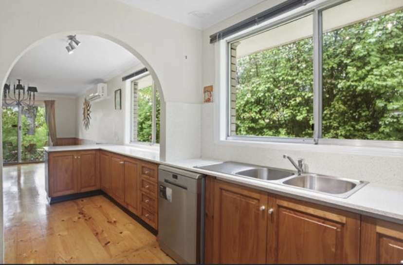 71 Pritchard Street, Wentworth Falls, NSW 2782 AUS