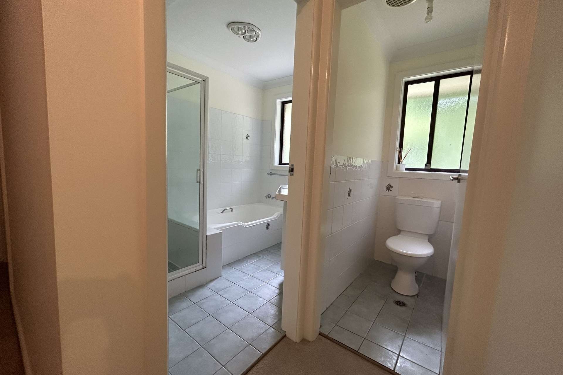 48 Yanko Avenue, Wentworth Falls, NSW 2782 AUS