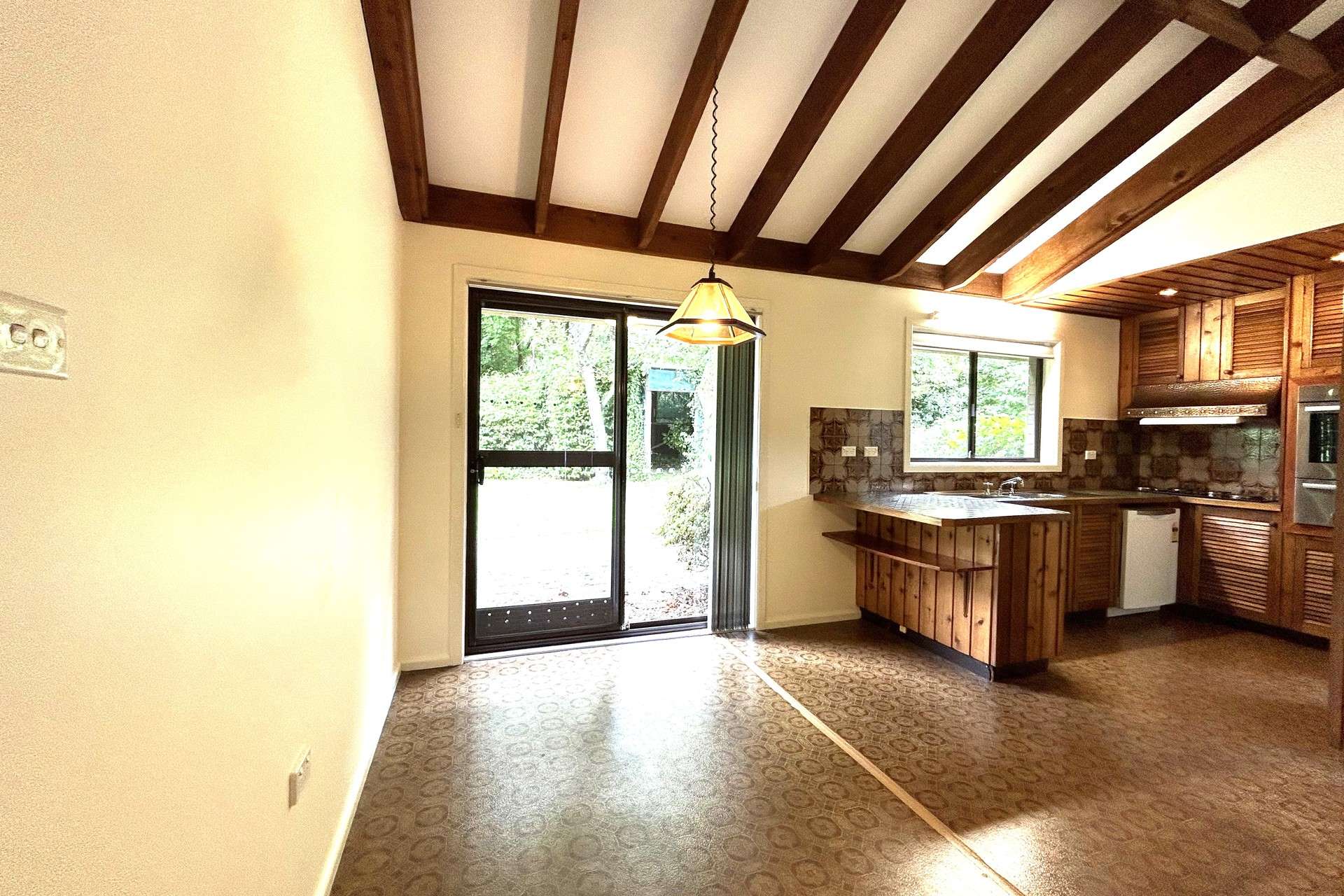 48 Yanko Avenue, Wentworth Falls, NSW 2782 AUS