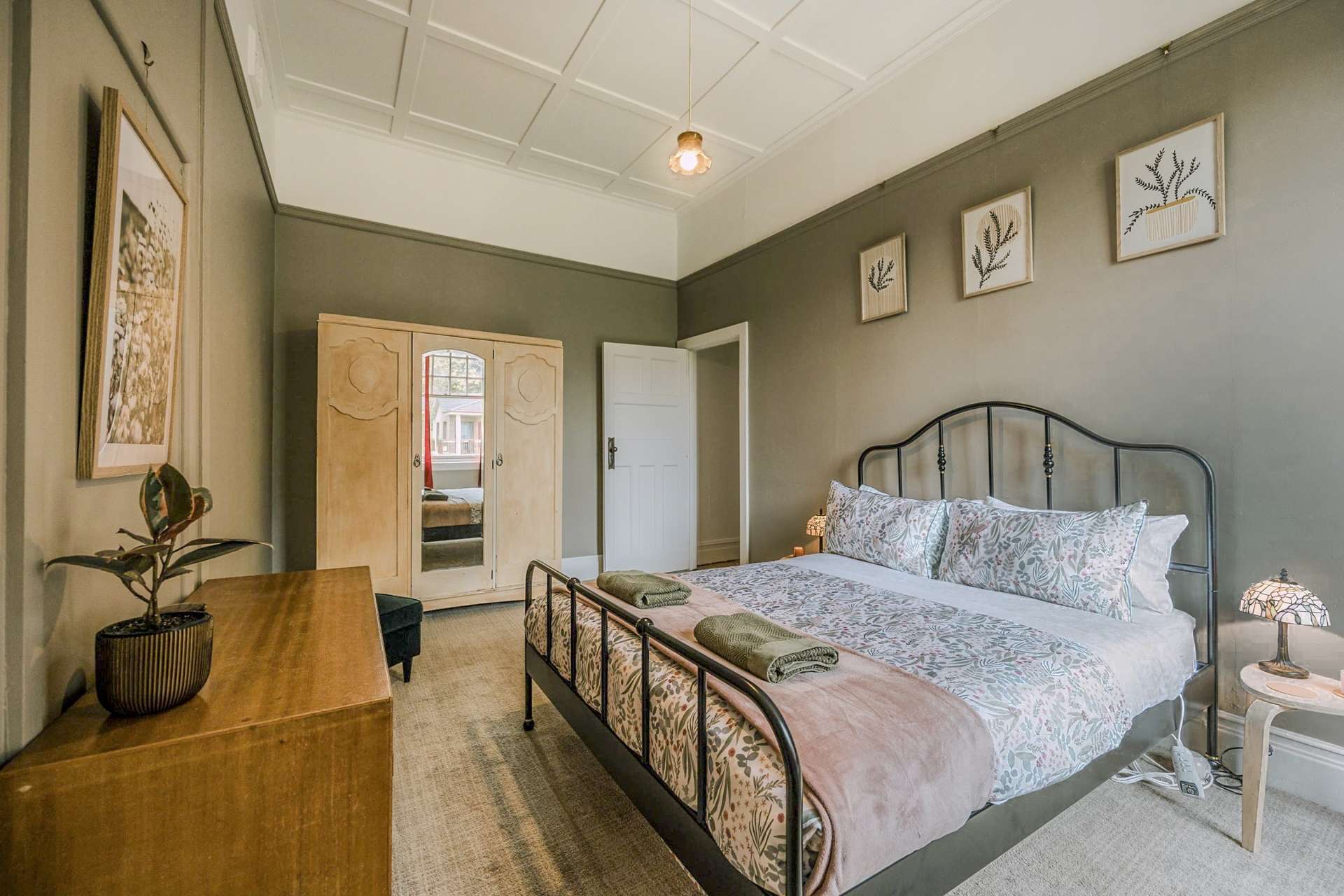 2/2 Lurline Street, Katoomba, NSW 2780 AUS