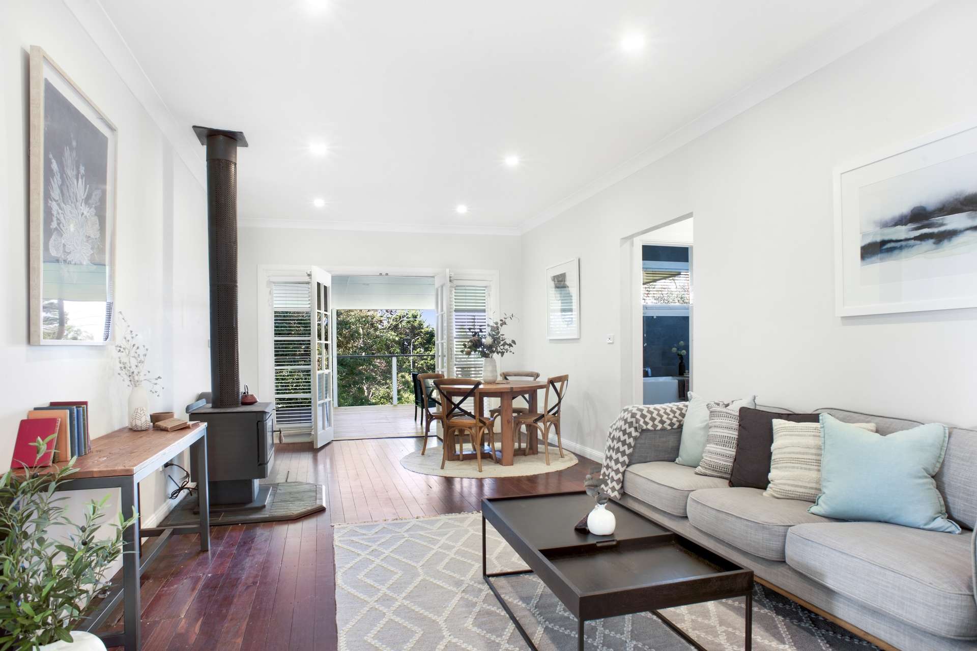 5 Bermuka Avenue, Wentworth Falls, NSW 2782 AUS