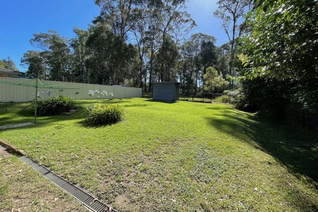 16 Paulwood Avenue, Winmalee, NSW 2777 AUS