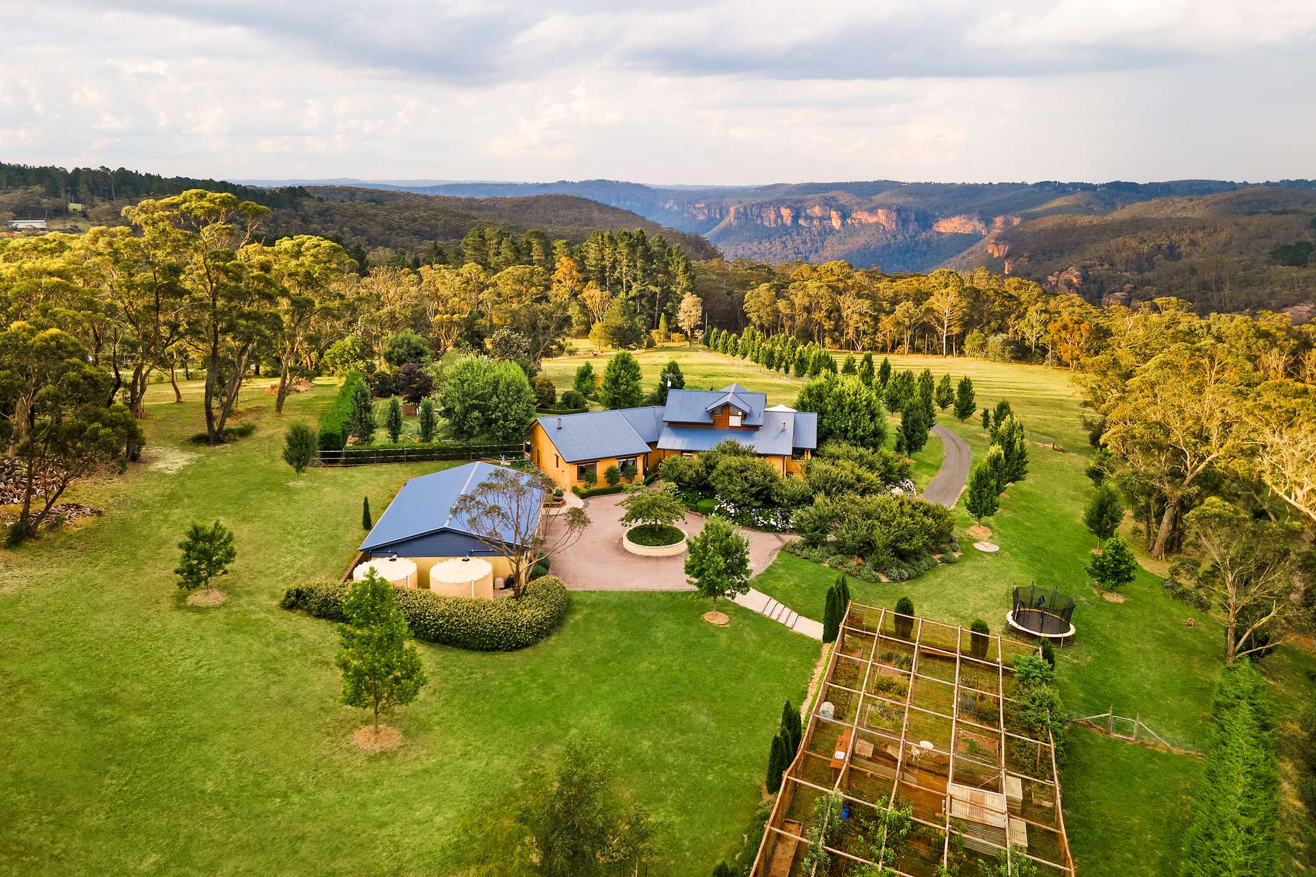 10-14 Mount Blackheath Road, Blackheath, NSW 2785 AUS