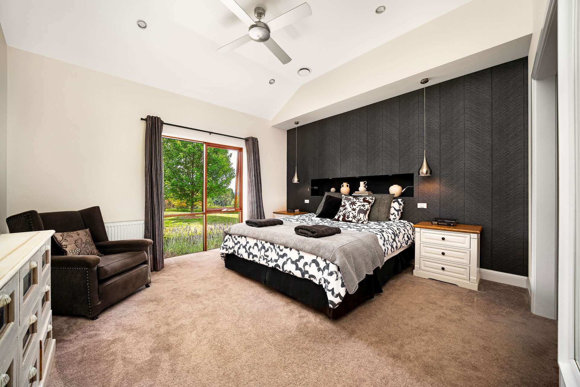 10-14 Mount Blackheath Road, Blackheath, NSW 2785 AUS