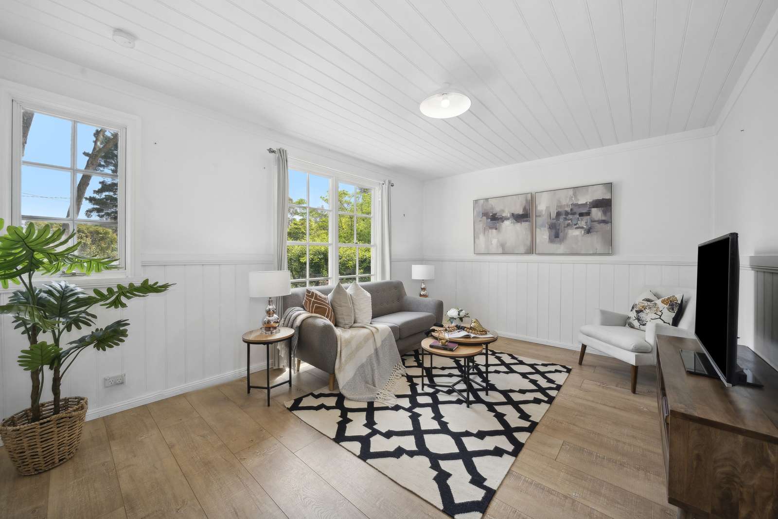 4 Backhouse Street, Wentworth Falls, NSW 2782 AUS