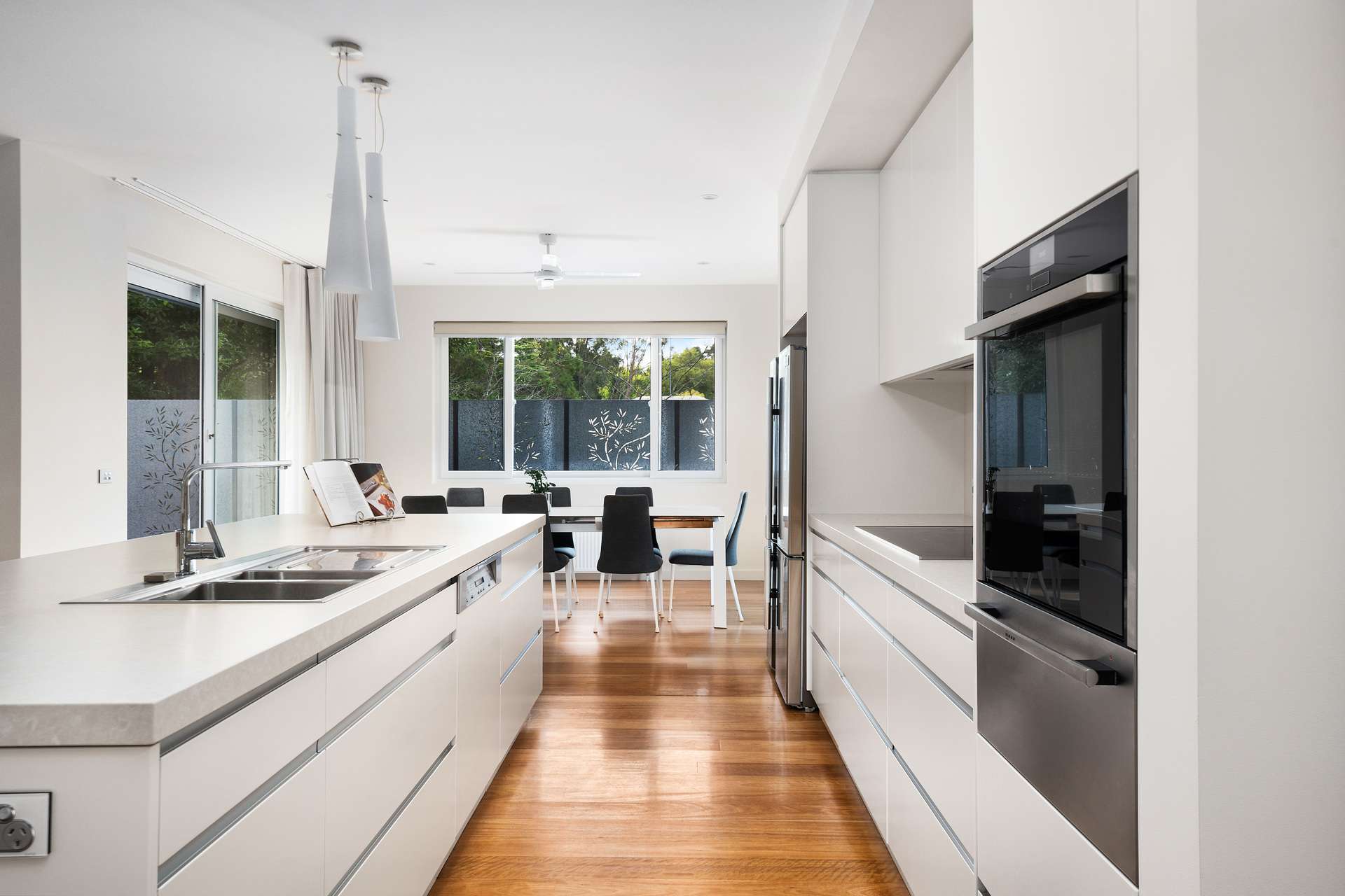 19 Spencer Street, Leura, NSW 2780 AUS