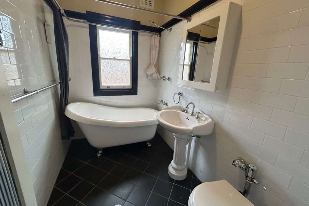 3 Dora Street, Katoomba, NSW 2780 AUS