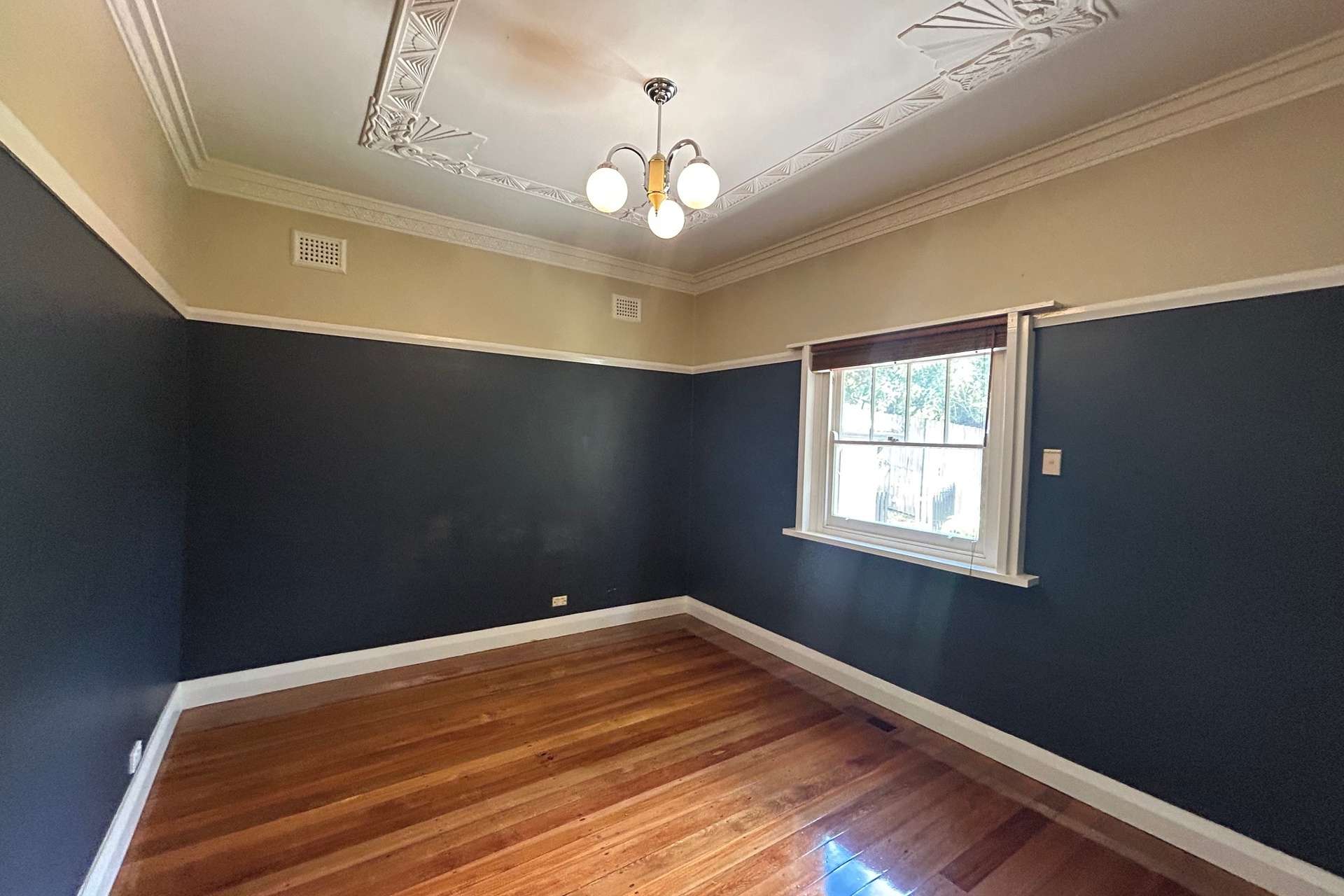 3 Dora Street, Katoomba, NSW 2780 AUS