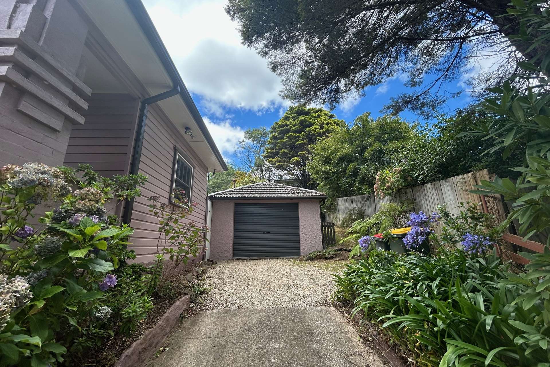 3 Dora Street, Katoomba, NSW 2780 AUS