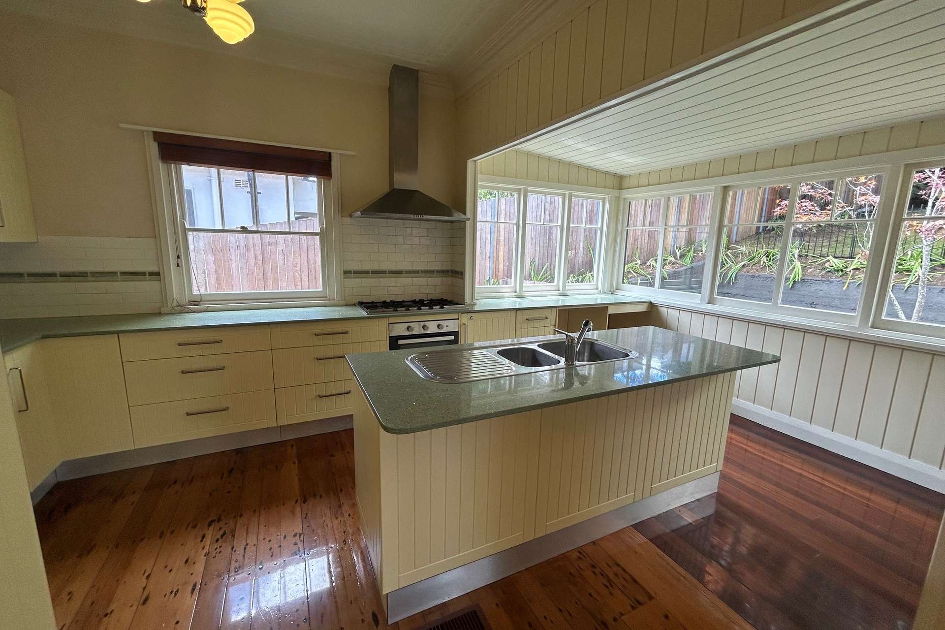 3 Dora Street, Katoomba, NSW 2780 AUS