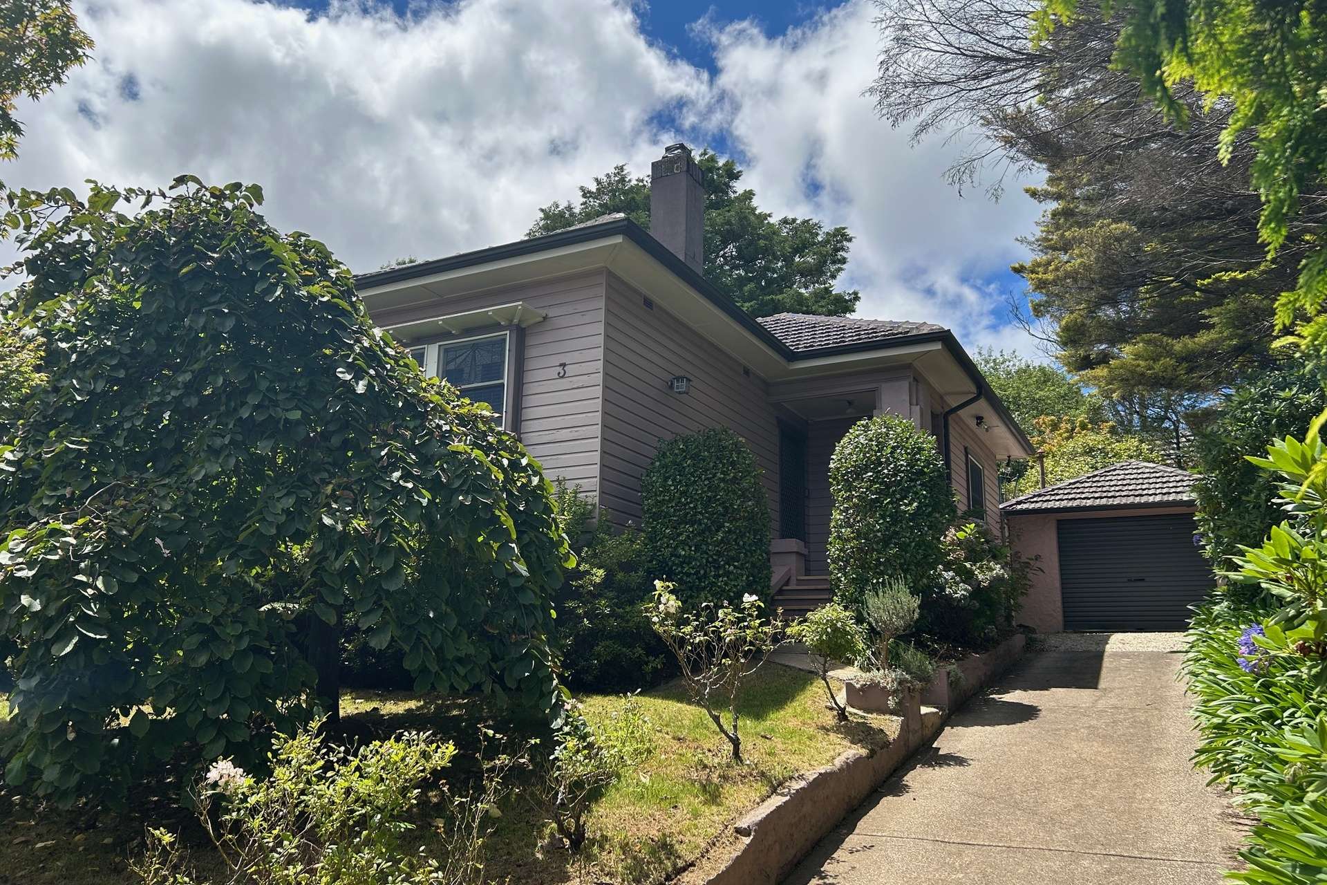 3 Dora Street, Katoomba, NSW 2780 AUS