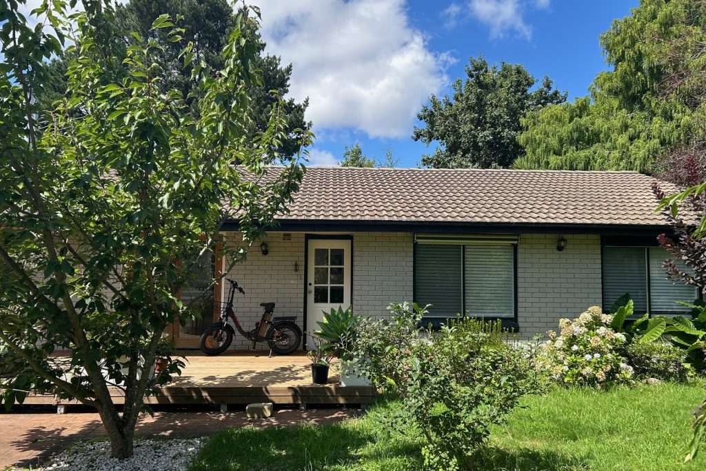 14 Cook Road, Wentworth Falls, NSW 2782 AUS