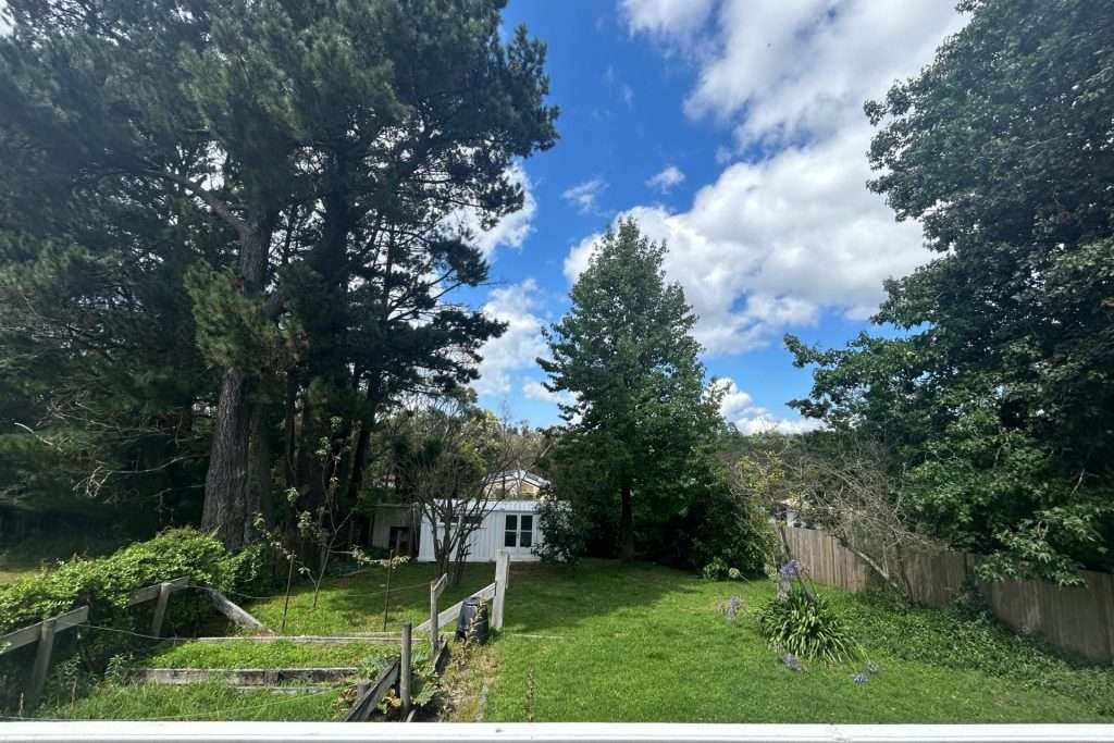 14 Cook Road, Wentworth Falls, NSW 2782 AUS