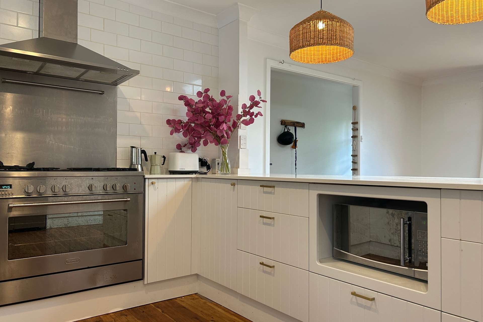 14 Cook Road, Wentworth Falls, NSW 2782 AUS