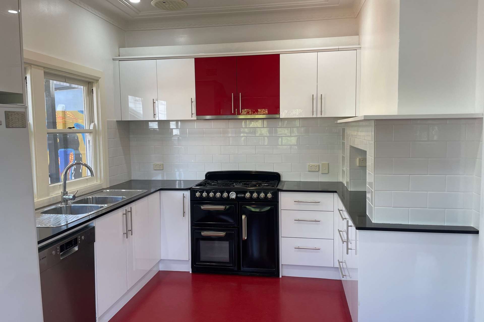 51 Plateau Road, Springwood, NSW 2777 AUS