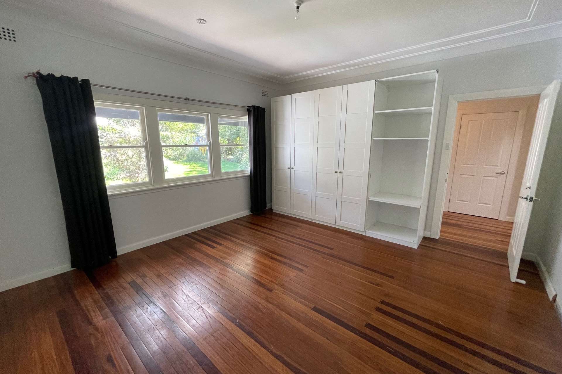 51 Plateau Road, Springwood, NSW 2777 AUS