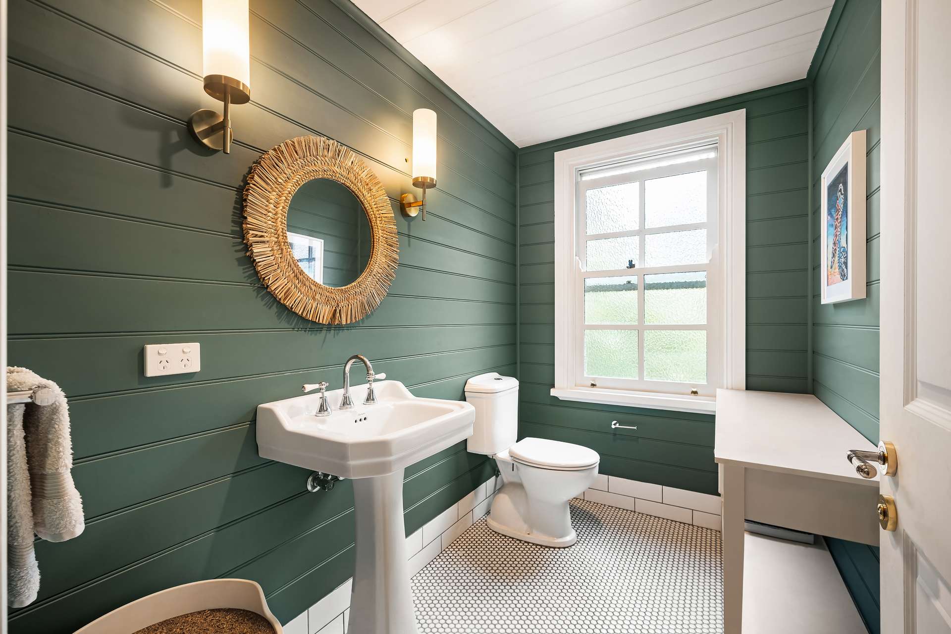 8 Murphys Lane, Wentworth Falls, NSW 2782 AUS