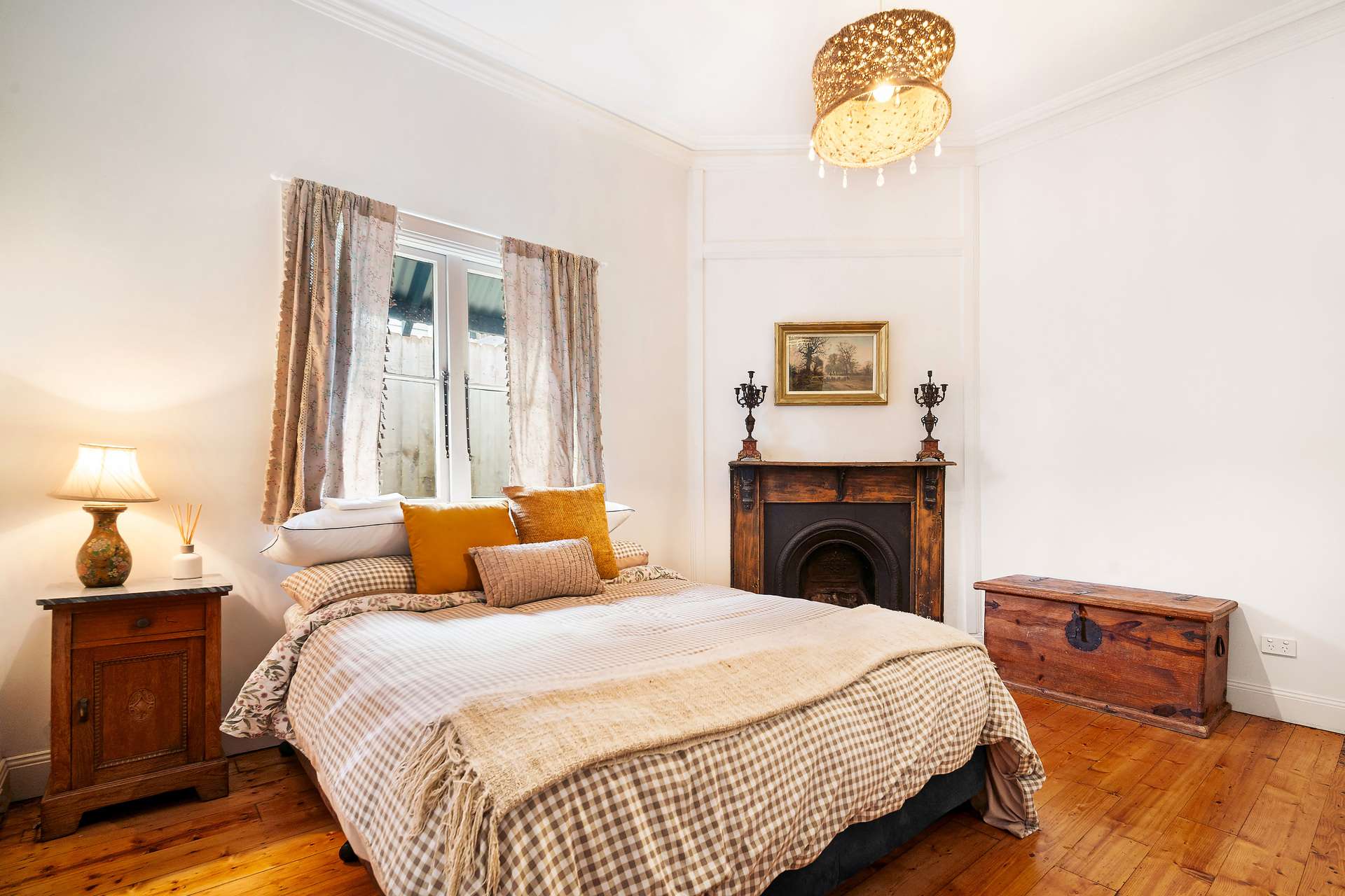 40 Govett Street, Katoomba, NSW 2780 AUS