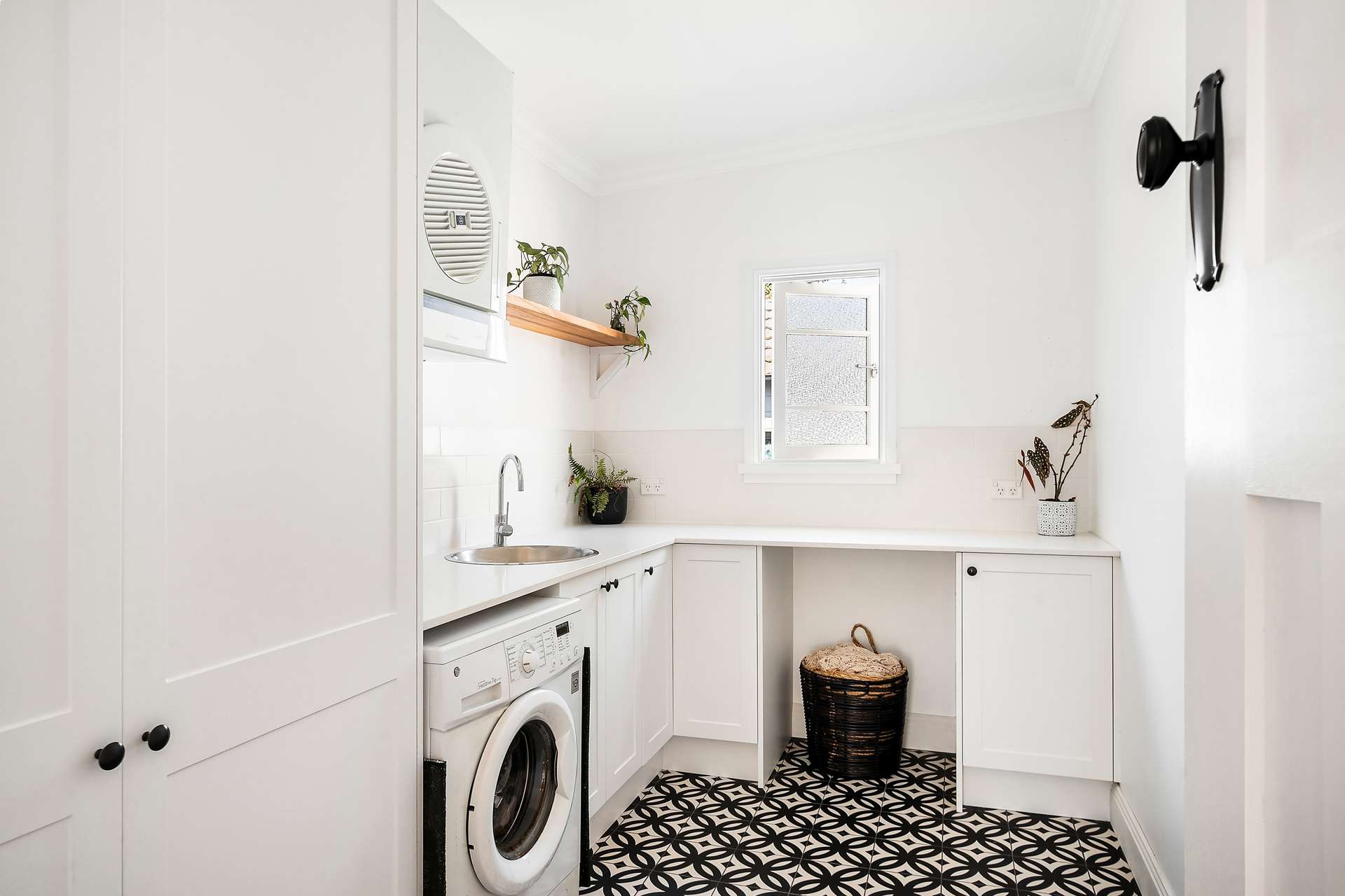 52 Lovel Street, Katoomba, NSW 2780 AUS