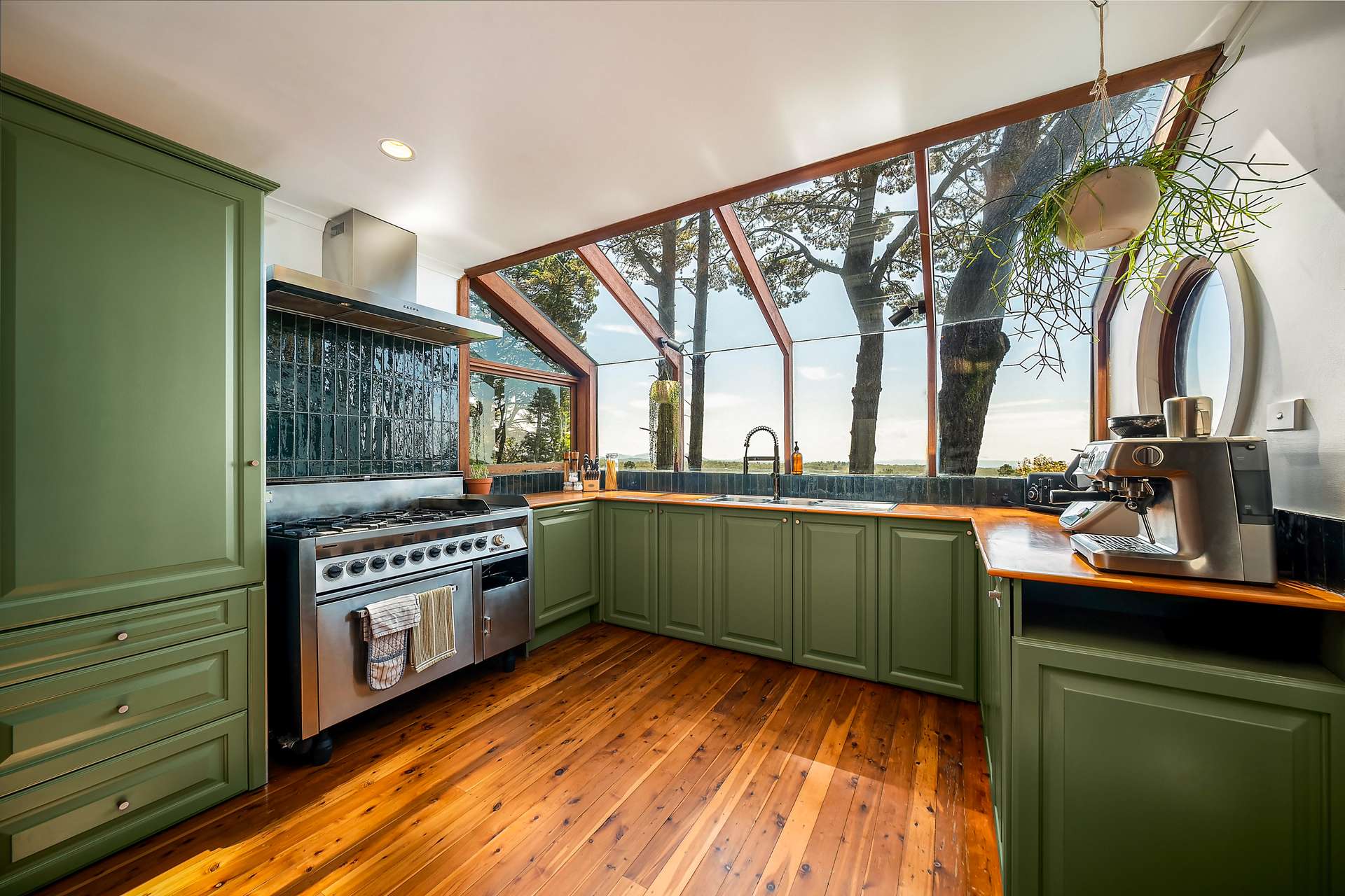 122 Great Western Highway, Wentworth Falls, NSW 2782 AUS