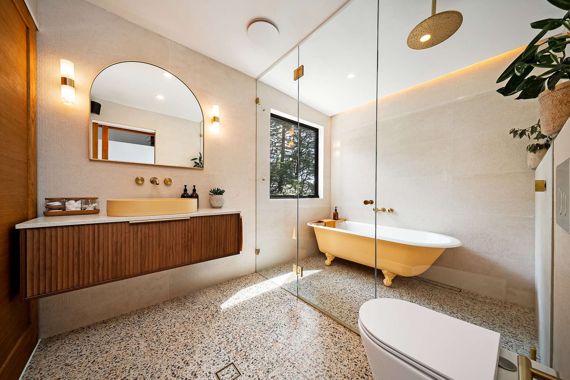 122 Great Western Highway, Wentworth Falls, NSW 2782 AUS