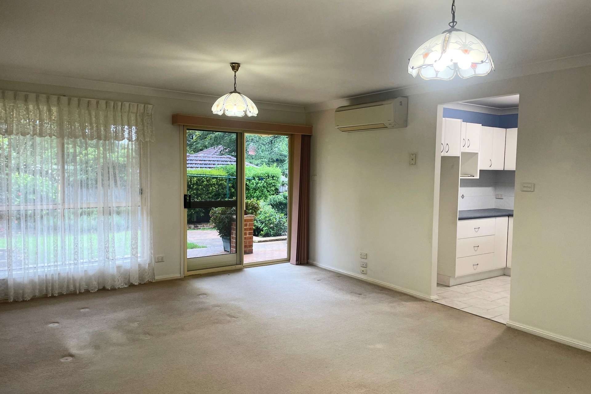 4 Holland Street, Springwood, NSW 2777 AUS