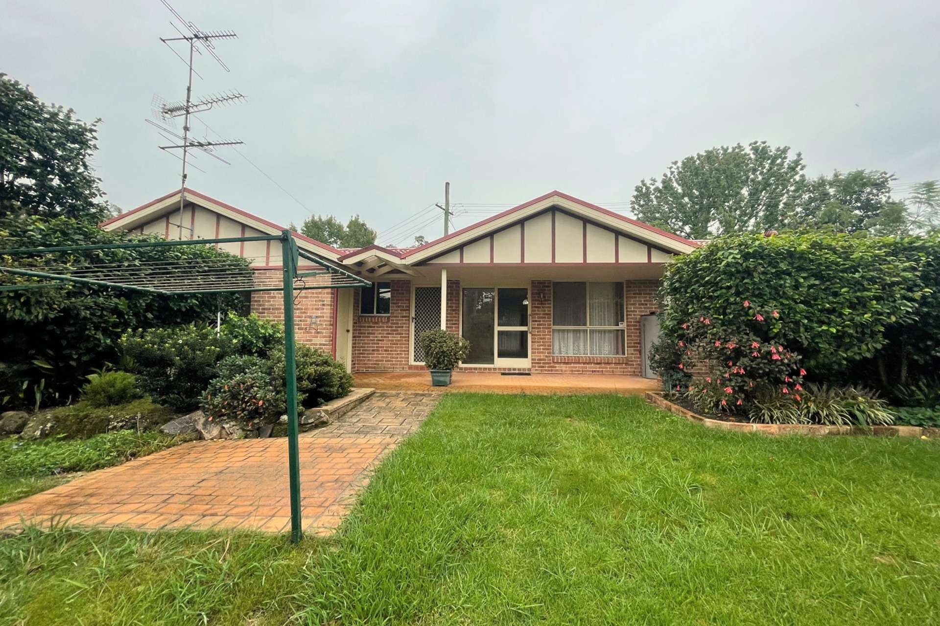4 Holland Street, Springwood, NSW 2777 AUS