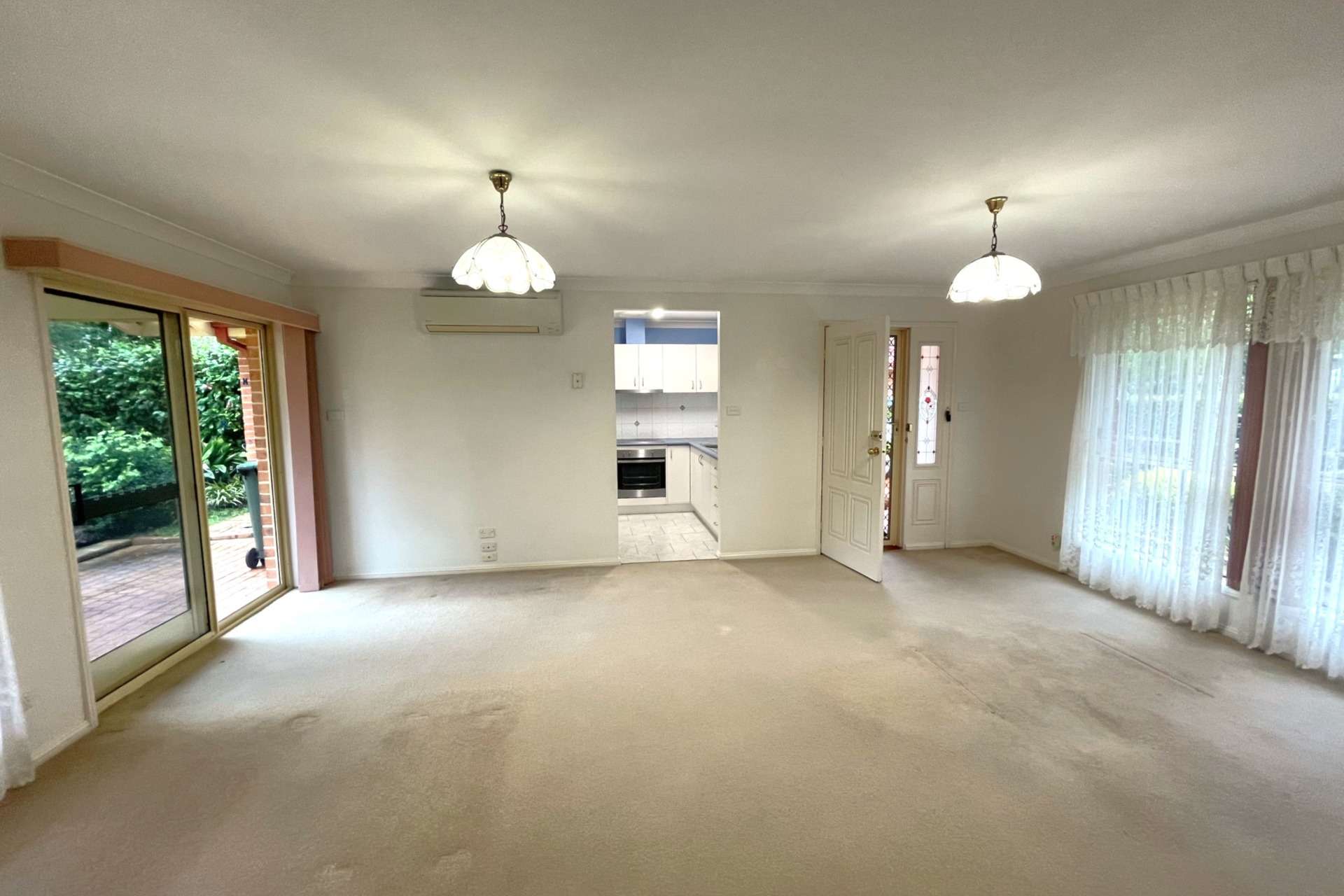 4 Holland Street, Springwood, NSW 2777 AUS