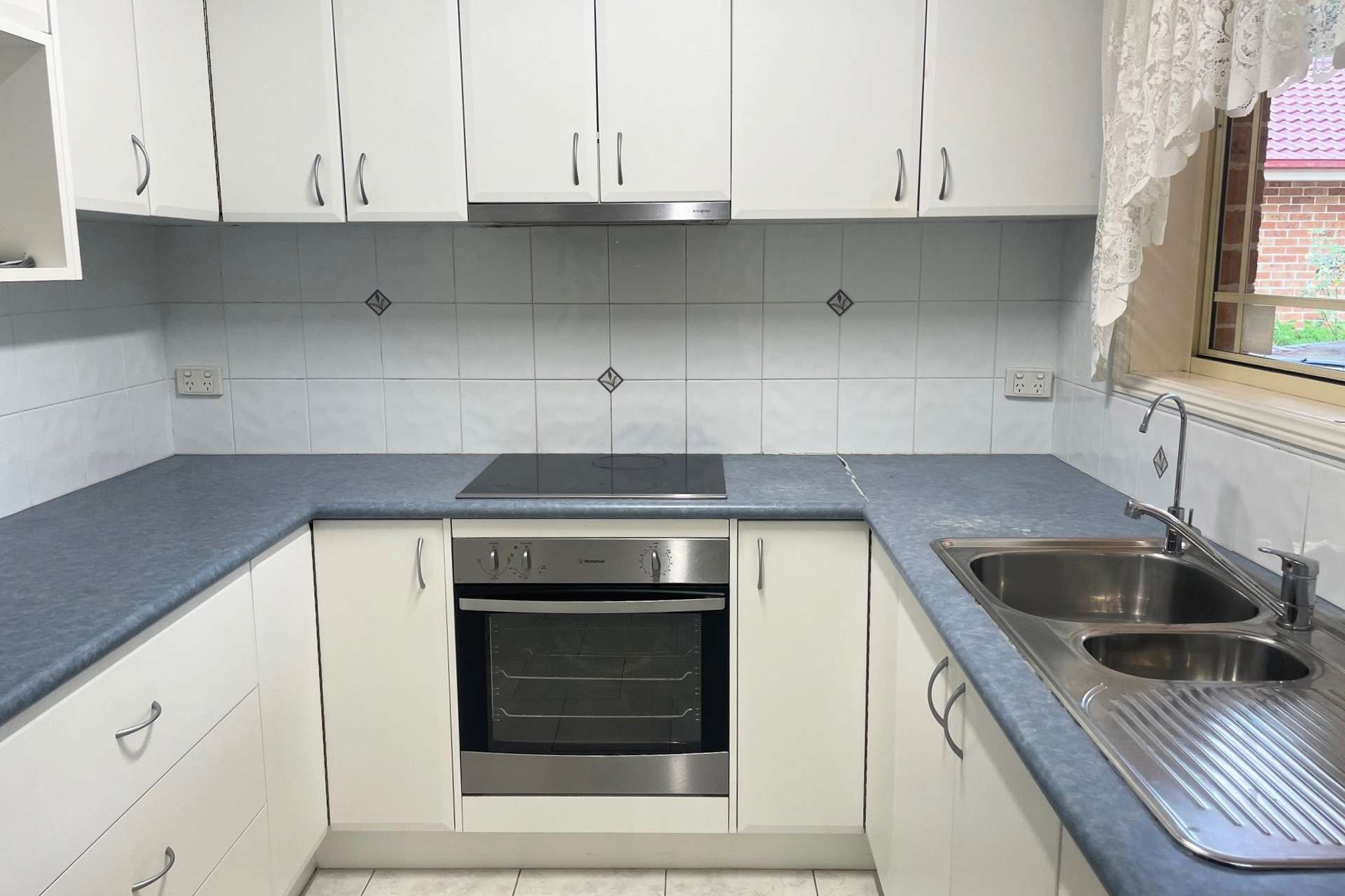 4 Holland Street, Springwood, NSW 2777 AUS