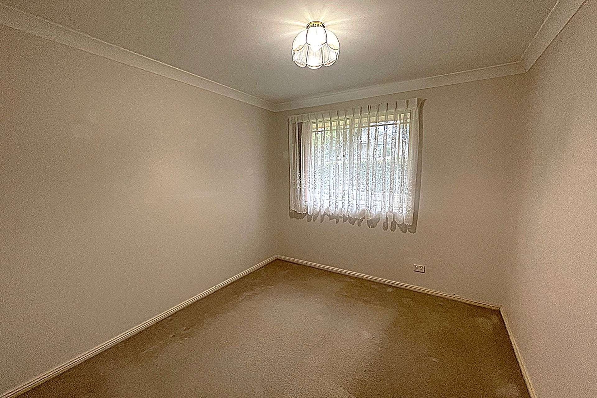 4 Holland Street, Springwood, NSW 2777 AUS
